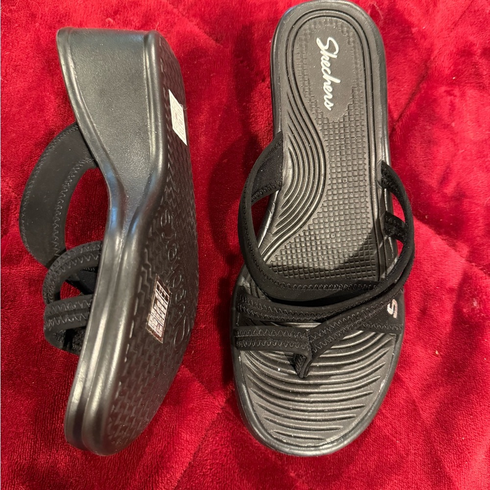 Skechers Black Sandals with Modern Comfort
